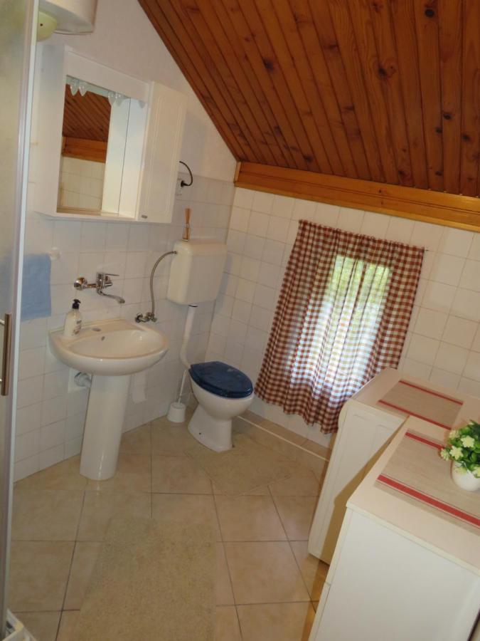 Guest House Ruza Korenica Kültér fotó